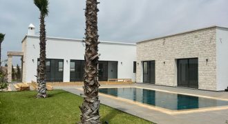 Très belle villa contemporaine à Vendre